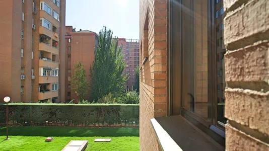 Rooms in Madrid Fuencarral-El Pardo - photo 9