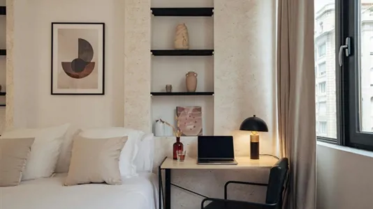 Rooms in Barcelona Sarrià-St. Gervasi - photo 2