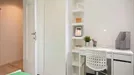 Room for rent, Milano Zona 6 - Barona, Lorenteggio, Milan, &lt;span class=&quot;blurred street&quot; onclick=&quot;ProcessAdRequest(8721679)&quot;&gt;&lt;span class=&quot;hint&quot;&gt;See streetname&lt;/span&gt;[xxxxxxxxxxxxx]&lt;/span&gt;