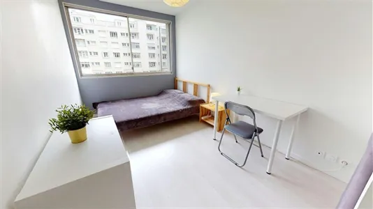 Rooms in Clermont-Ferrand - photo 4