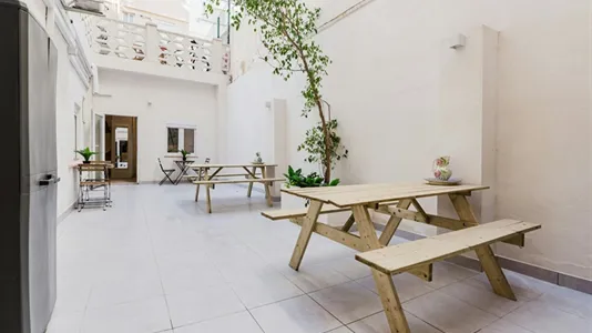 Rooms in Valencia Poblats Marítims - photo 10