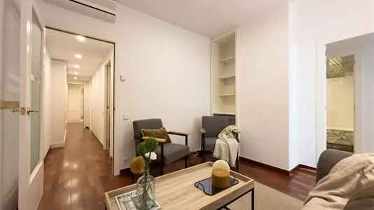 Rooms in Barcelona Sarrià-St. Gervasi - photo 9