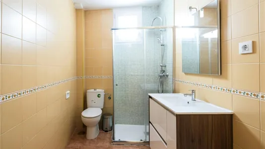 Rooms in Madrid Centro - photo 6