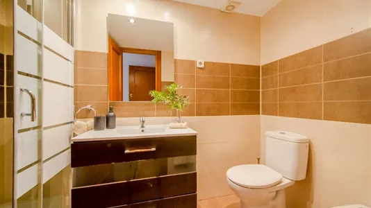 Rooms in Madrid Retiro - photo 3