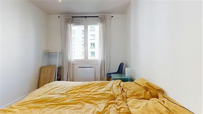 Room for rent in Grenoble, Auvergne-Rhône-Alpes