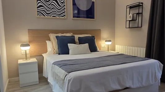 Rooms in Barcelona Eixample - photo 4