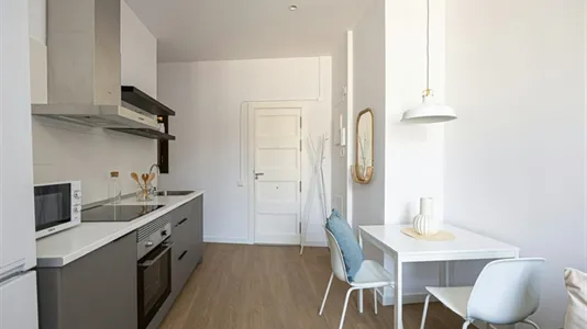 Apartments in Barcelona Ciutat Vella - photo 4