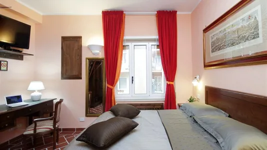 Rooms in Roma Municipio V – Prenestino/Centocelle - photo 2