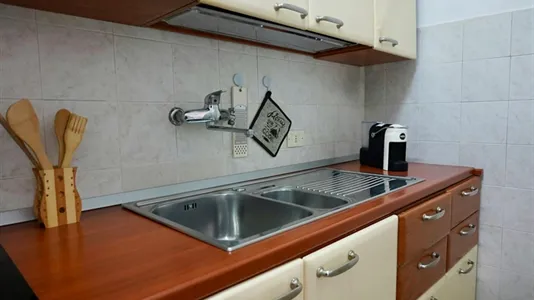 Houses in Napoli Municipalità 3 - photo 5