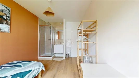 Rooms in Orléans - photo 3