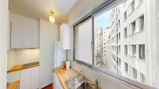 Rooms in Paris 15ème arrondissement - photo 6