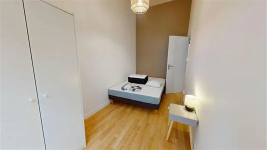 Apartments in Lyon - photo 10