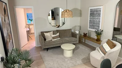 Room for rent in Reykjavík Hlíðar, Reykjavík