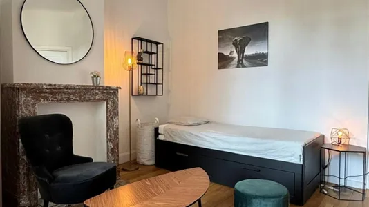 Rooms in Brussels Sint-Jans-Molenbeek - photo 4