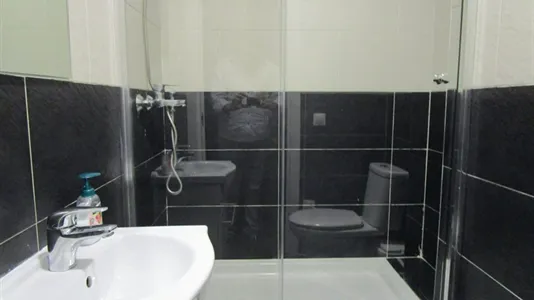 Rooms in Madrid Chamberí - photo 10