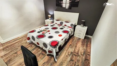 Room for rent in Elche/Elx, Comunidad Valenciana