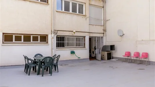 Rooms in Zaragoza - photo 10