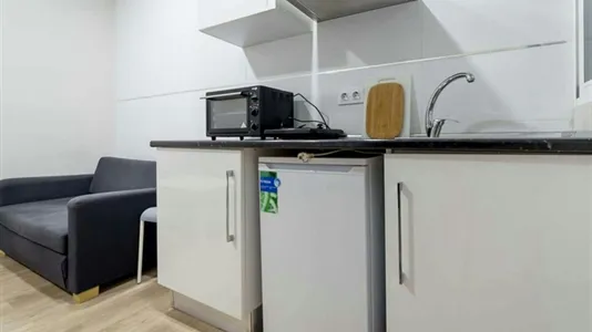 Apartments in Valencia L'Eixample - photo 5