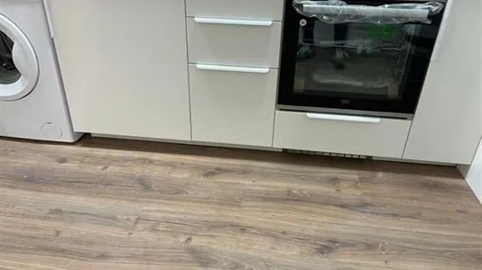 Rooms in Badalona - photo 5