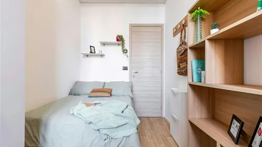 Rooms in Turin - photo 3