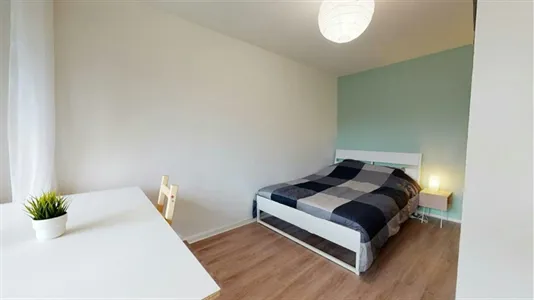 Rooms in Lyon - photo 2