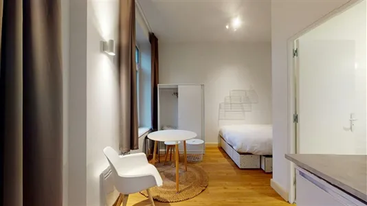 Rooms in Lille - photo 8