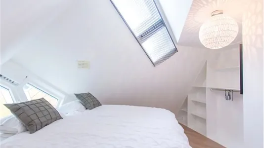 Houses in Location is not specified - photo 4