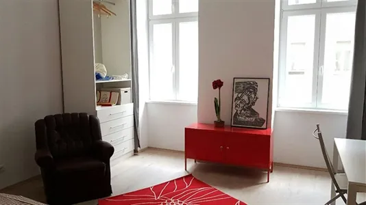 Apartments in Vienna Landstraße - photo 4