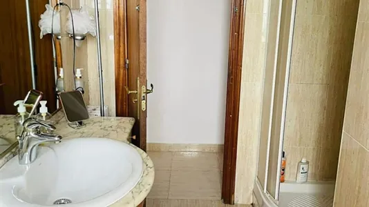 Rooms in Madrid Chamberí - photo 7