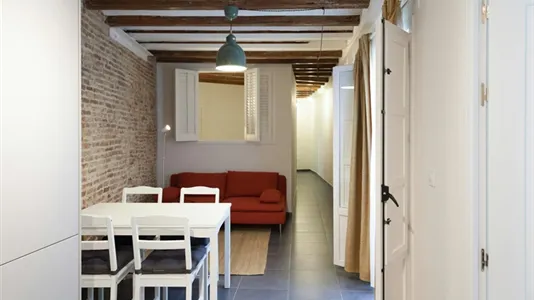 Apartments in Barcelona Ciutat Vella - photo 4
