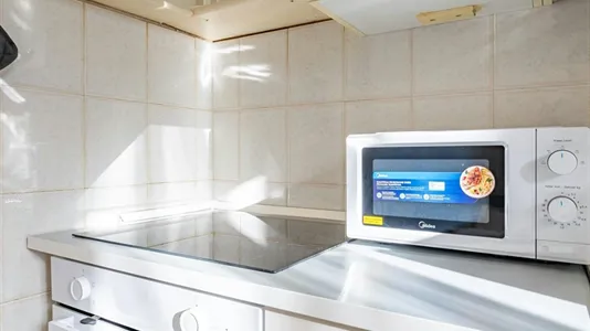 Rooms in Milano Zona 8 - Fiera, Gallaratese, Quarto Oggiaro - photo 10