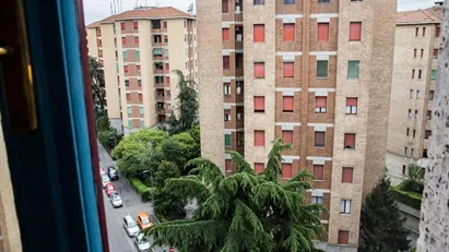 Room for rent in Milano Zona 6 - Barona, Lorenteggio, Milan