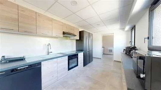 Rooms in Lyon - photo 6