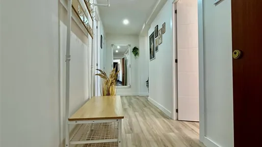 Rooms in Zaragoza - photo 8