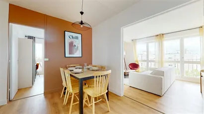Room for rent in Nanterre, Île-de-France