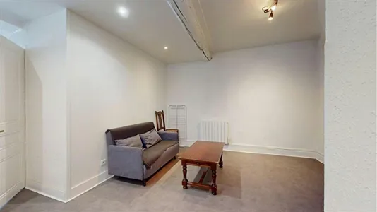Apartments in Saint-Étienne - photo 4