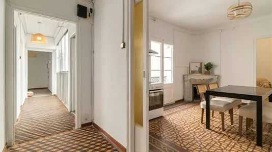 Rooms in Barcelona Ciutat Vella - photo 8