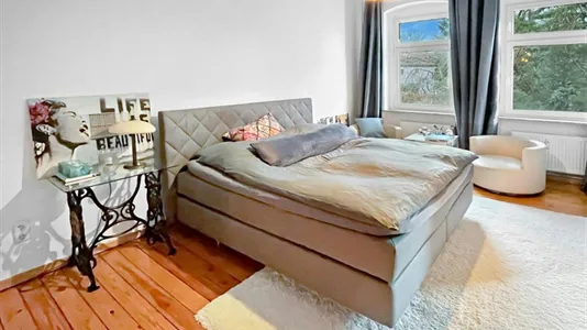 Apartments in Berlin Steglitz-Zehlendorf - photo 4