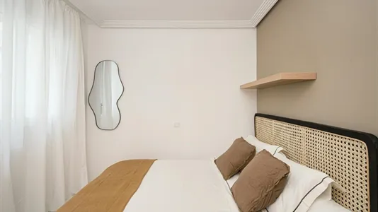 Rooms in Madrid Chamartín - photo 4