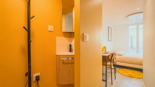 Rooms in Bobigny - photo 7