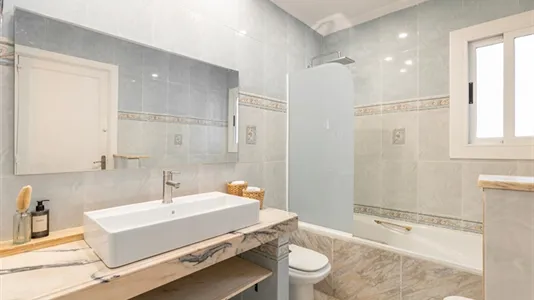 Rooms in Barcelona Sarrià-St. Gervasi - photo 8