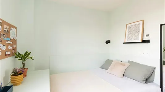 Apartments in Cerdanyola del Vallès - photo 9