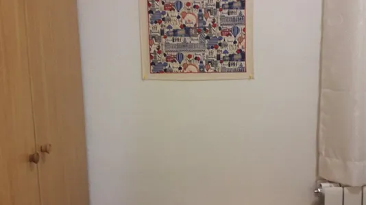 Rooms in Barcelona Eixample - photo 5