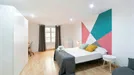 Apartment for rent, Barcelona Ciutat Vella, Barcelona, &lt;span class=&quot;blurred street&quot; onclick=&quot;ProcessAdRequest(9314807)&quot;&gt;&lt;span class=&quot;hint&quot;&gt;See streetname&lt;/span&gt;[xxxxxxxxxxxxx]&lt;/span&gt;