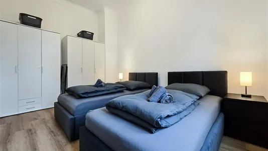 Apartments in Krefeld - photo 2