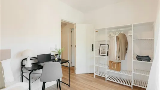 Rooms in Tavernes Blanques - photo 3