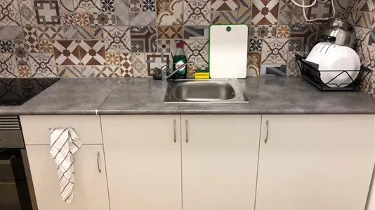 Rooms in Barcelona Ciutat Vella - photo 6