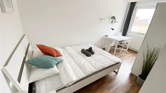 Rooms in Vienna Favoriten - photo 2