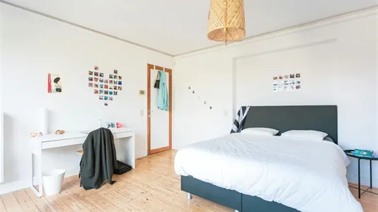 Rooms in Brussels Sint-Gillis - photo 2