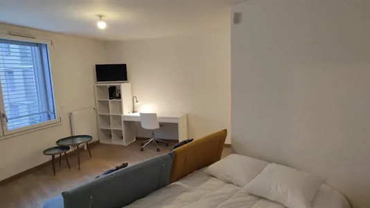 Apartments in Paris 14ème arrondissement - Montparnasse - photo 2